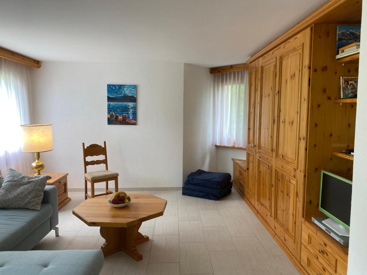 Ferienwohnung Runca Flims Exterior photo